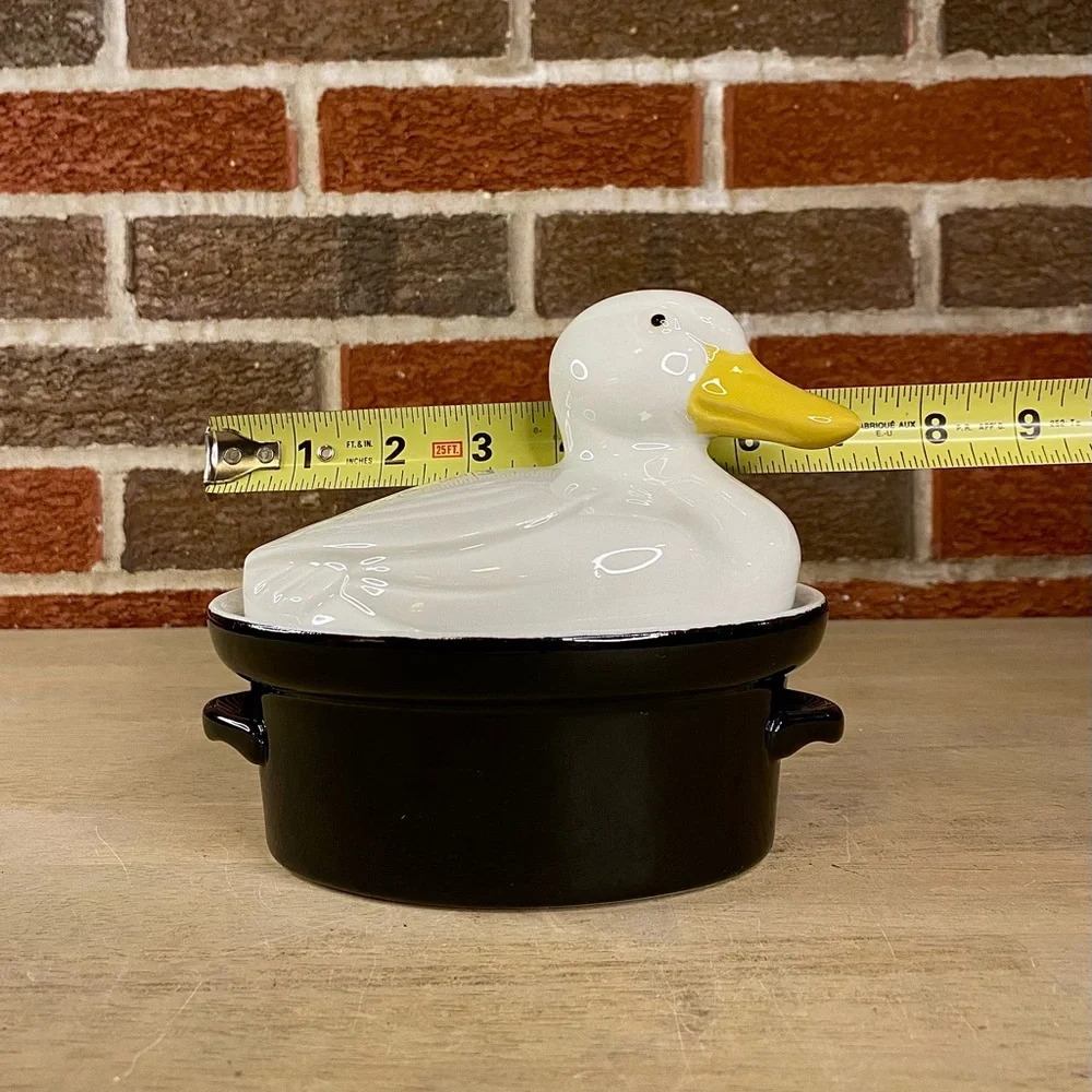 Hall Carbone Small Oval Duck Covered Casserole Baking Roasting Serving Dish 6”‎